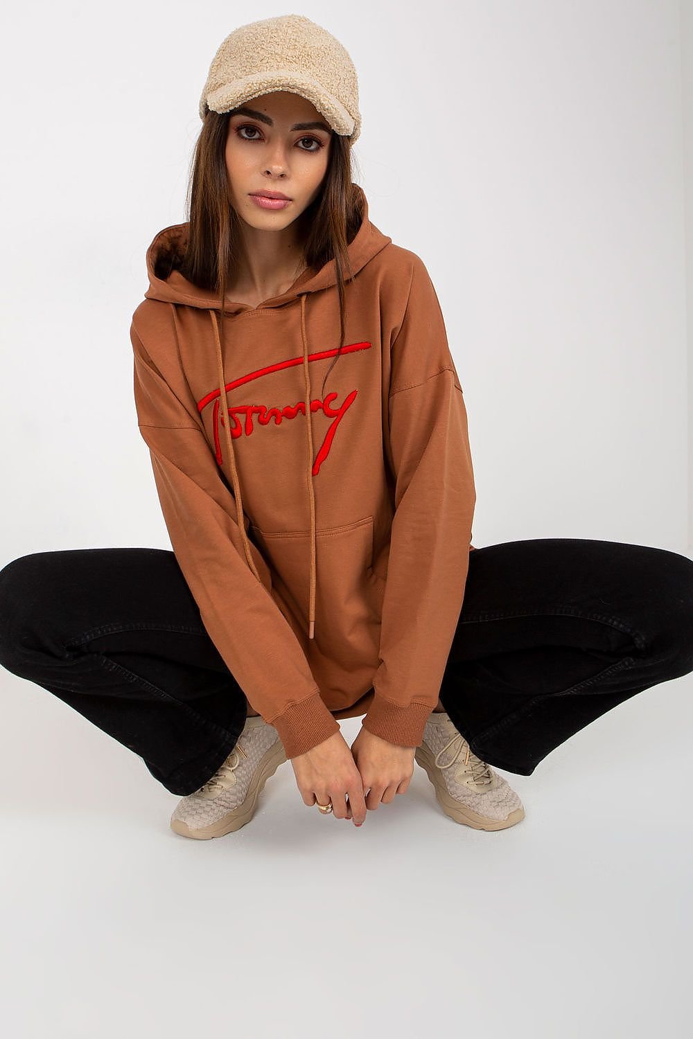 Sweatshirt model 206012